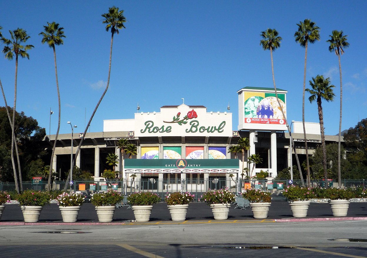 How to Get to the Rose Bowl Stadium in the Los Angeles Area