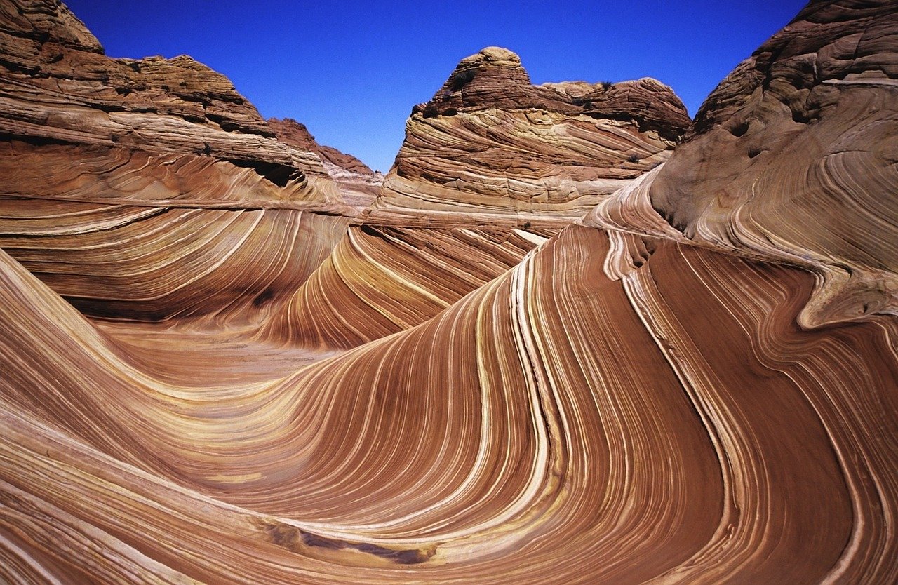 7 Otherworldly Landscapes That You Must See When You Travel Across the U.S.